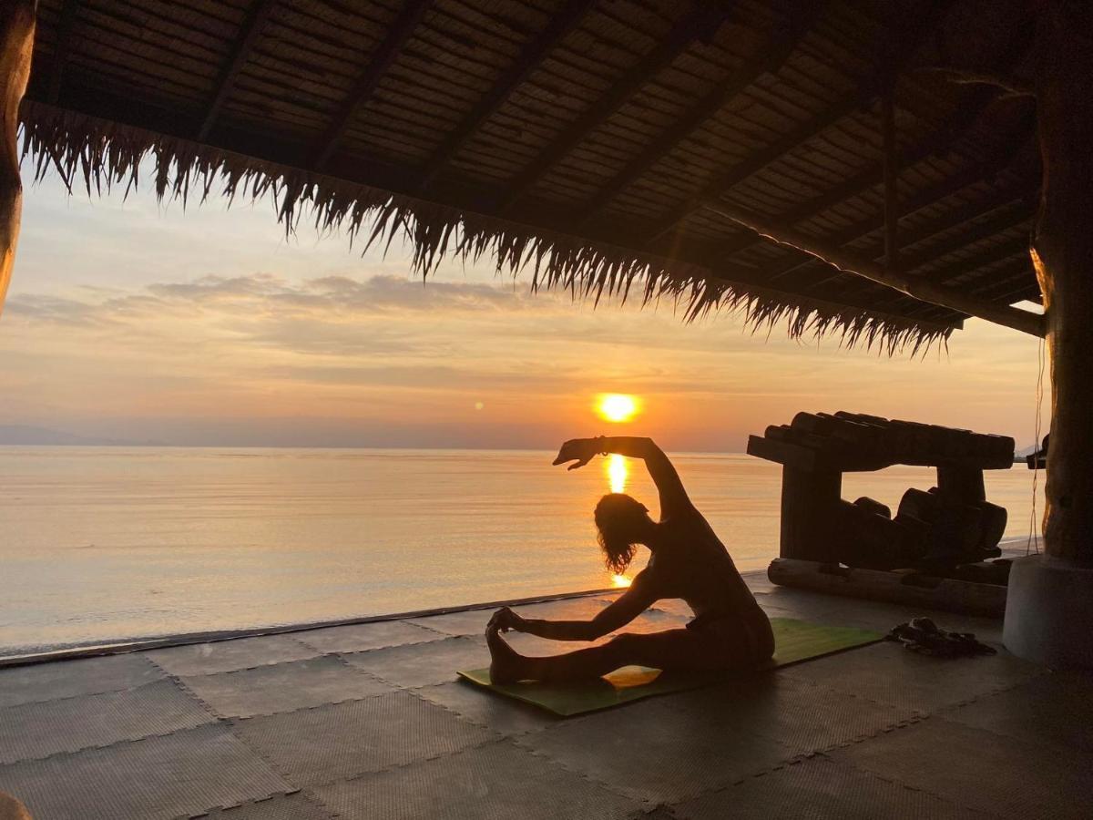 Wild Wood X Hansa Beach Fitness Resort Thong Sala Extérieur photo