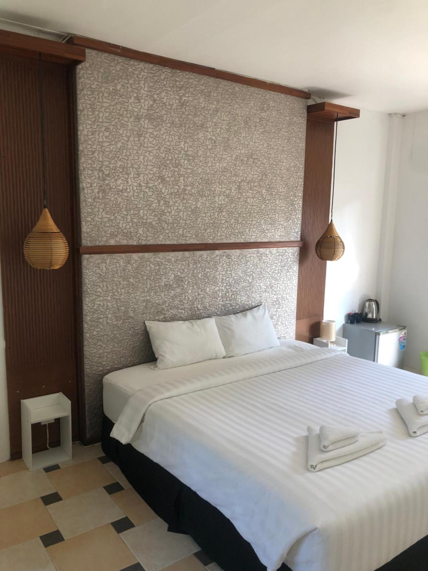 Wild Wood X Hansa Beach Fitness Resort Thong Sala Extérieur photo